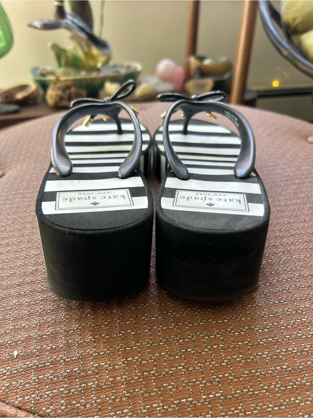 Kate Spade Flip Flops - Picture 3 of 6